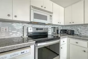 3808 Gulf of Mexico Dr, Longboat Key, FL 34228 - Photo 18