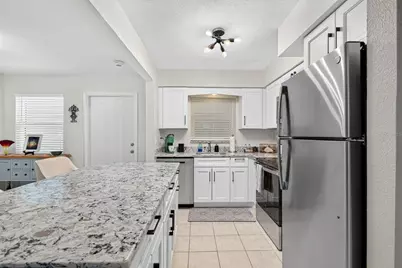 611 Gulf Drive N #A14, Bradenton Beach, FL 34217 - Photo 6
