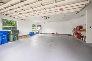 2130 E Leewynn Dr, Sarasota, FL 34240 - Photo 30