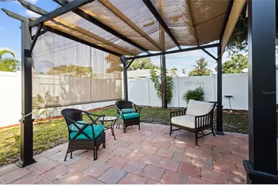 3921 Pin Oaks Street, Sarasota, FL 34232 - Photo 28