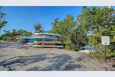 4887 Peregrine Point Circle E, Sarasota, FL 34231 - Photo 64
