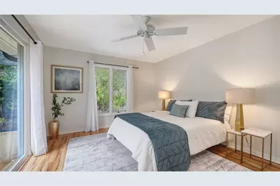 4887 Peregrine Point Circle E, Sarasota, FL 34231 - Photo 30