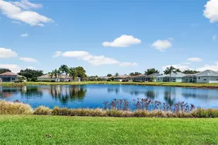 6407 67th St E, Bradenton, FL 34203 - Photo 2