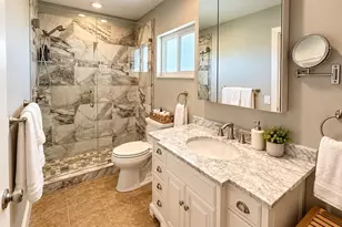 3810 Gulf of Mexico Dr, Longboat Key, FL 34228 - Photo 16