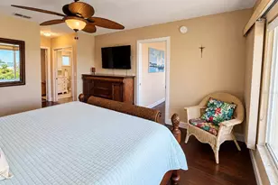 3810 Gulf of Mexico Dr, Longboat Key, FL 34228 - Photo 14