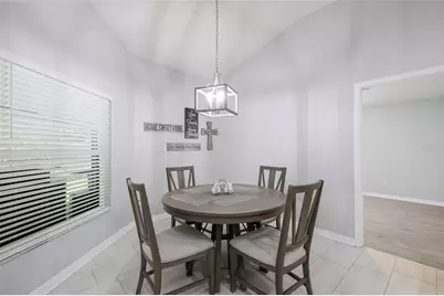 7625 Nottinghill Sky Drive, Apollo Beach, FL 33572 - Photo 16