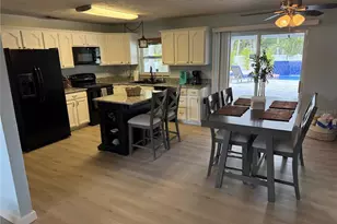 1415 36th St W, Bradenton, FL 34205 - Photo 12