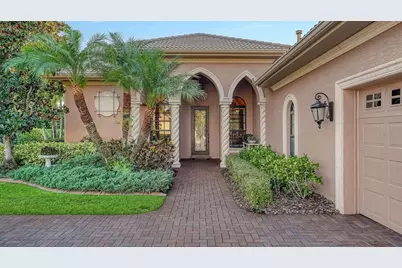 7836 Valderrama Way, Lakewood Ranch, FL 34202 - Photo 16