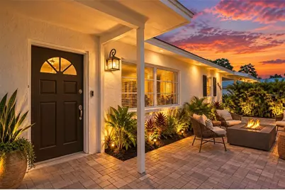 2482 Wisteria Street, Sarasota, FL 34239 - Photo 4