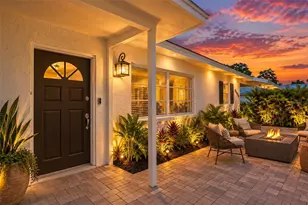 2482 Wisteria St, Sarasota, FL 34239 - Photo 4