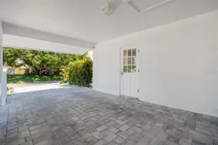 2482 Wisteria St, Sarasota, FL 34239 - Photo 36