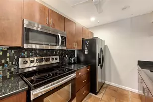1708 Glenhouse Dr, Sarasota, FL 34231 - Photo 4