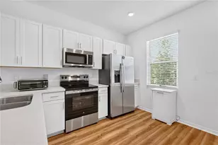 8688 Daybreak St, Sarasota, FL 34241 - Photo 8