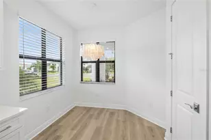 5265 Barnett Cir, Lakewood Ranch, FL 34211 - Photo 8
