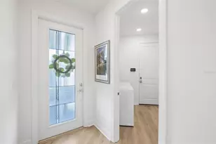 5265 Barnett Cir, Lakewood Ranch, FL 34211 - Photo 6