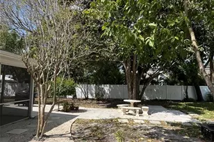 2545 Browning St, Sarasota, FL 34237 - Photo 32