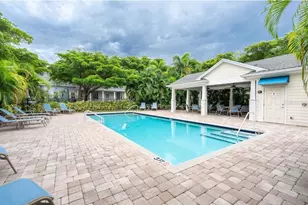 1791 Stapleton St, Sarasota, FL 34239 - Photo 6