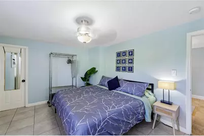 8479 Pinewood Road, Sarasota, FL 34243 - Photo 14