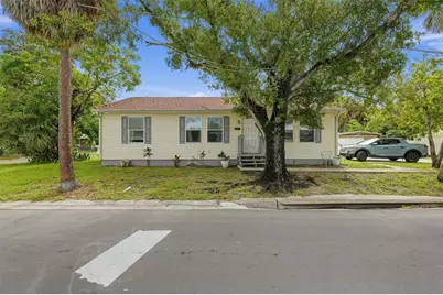 521 12th Avenue W, Bradenton, FL 34205 - Photo 1