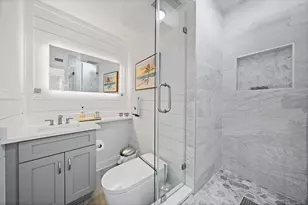 100 Sands Point Rd, Longboat Key, FL 34228 - Photo 32