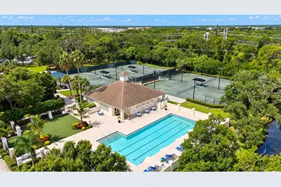4761 Royal Dornoch Circle, Bradenton, FL 34211 - Photo 32