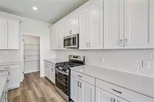 8708 Canard Cv, Palmetto, FL 34221 - Photo 4