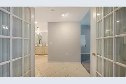 5331 Dominica Circle, Sarasota, FL 34233 - Photo 24
