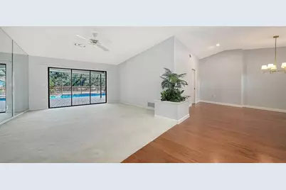 5331 Dominica Circle, Sarasota, FL 34233 - Photo 6