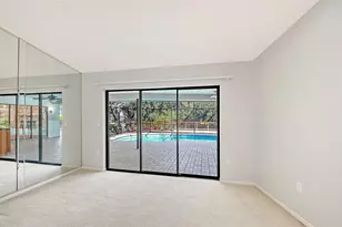 5331 Dominica Cir, Sarasota, FL 34233 - Photo 14