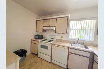 4205 34th Avenue Drive W, Bradenton, FL 34205 - Photo 8