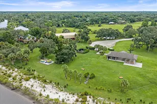 1033 Whimbrel Run, Bradenton, FL 34212 - Photo 52