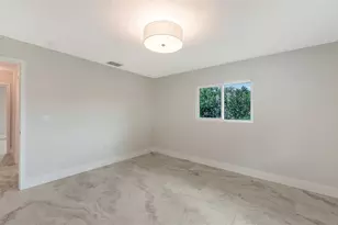 1967 Brookhaven Dr, Sarasota, FL 34239 - Photo 38