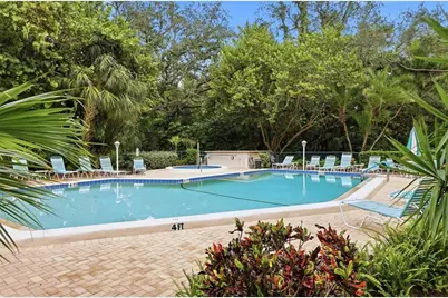 509 Lakeside Drive #509, Bradenton, FL 34210 - Photo 2