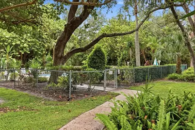 509 Lakeside Drive #509, Bradenton, FL 34210 - Photo 34