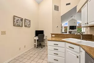 4536 Whirlaway Dr, Sarasota, FL 34233 - Photo 12