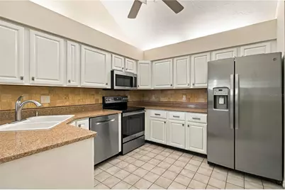 4536 Whirlaway Drive, Sarasota, FL 34233 - Photo 14
