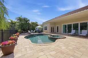 3737 Founders Club Dr, Sarasota, FL 34240 - Photo 40