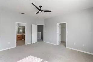 3769 Parkridge Cir, Sarasota, FL 34243 - Photo 10