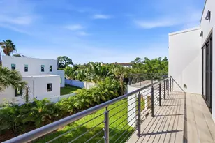 1734 Wisconsin Ln, Sarasota, FL 34239 - Photo 24