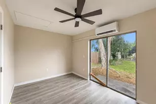 5633 Crissman Dr N, Saint Petersburg, FL 33714 - Photo 6