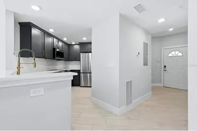 5711 Bentgrass Drive #19-102, Sarasota, FL 34235 - Photo 8