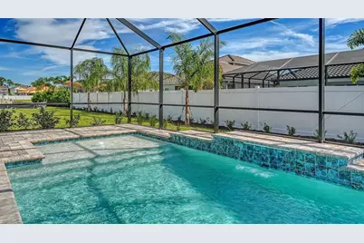 8201 Scarletbush Drive, Sarasota, FL 34240 - Photo 40