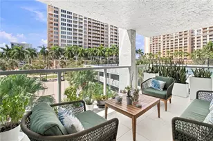 1111 N Gulfstream Ave, Sarasota, FL 34236 - Photo 38