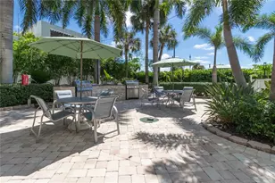 1111 N Gulfstream Ave, Sarasota, FL 34236 - Photo 54