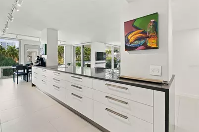 1111 N Gulfstream Avenue #3D, Sarasota, FL 34236 - Photo 12
