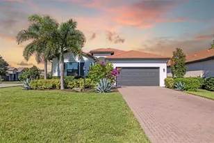 4602 Royal Dornoch Cir, Bradenton, FL 34211 - Photo 1