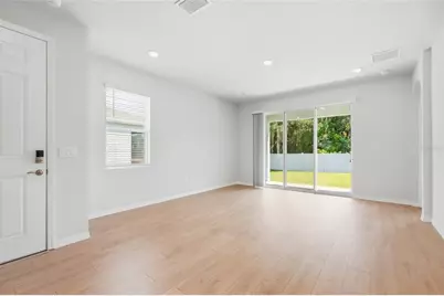 15808 8th Place E, Bradenton, FL 34212 - Photo 4