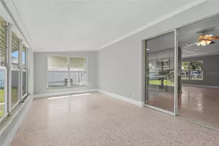 2815 Bay Dr, Bradenton, FL 34207 - Photo 24