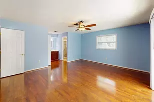 147 Hourglass Dr, Venice, FL 34293 - Photo 18