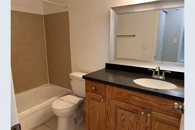 1090 Cocoanut Avenue #5, Sarasota, FL 34236 - Photo 8